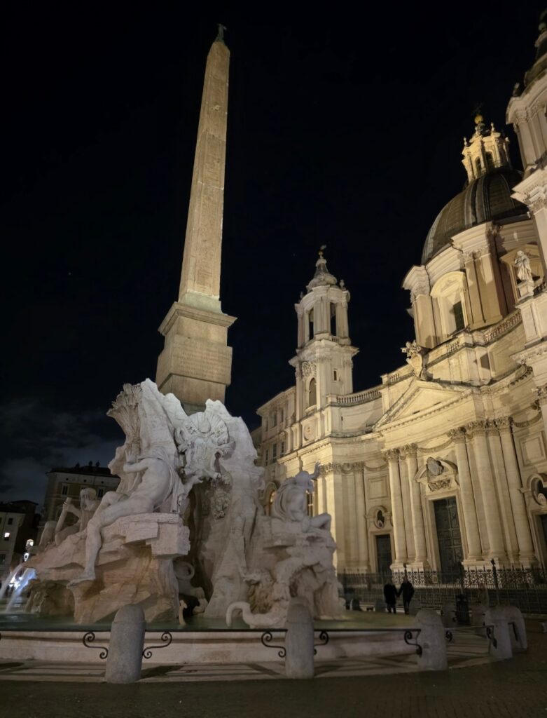 나보나 광장 Piazza Navona-coni travel