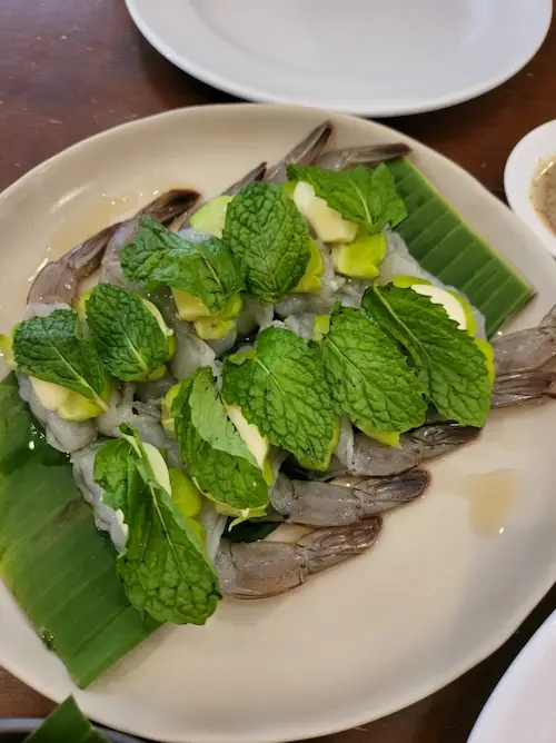 방콕 반쏨땀 메뉴