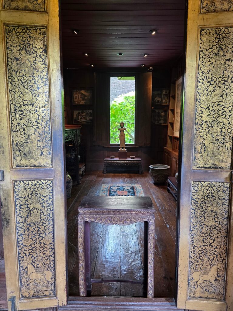 짐톰슨 하우스 내부관람 가이드투어