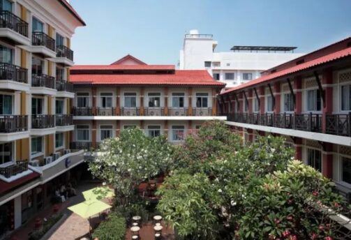 bangkok-oldtown-rambuttri-village-inn-room